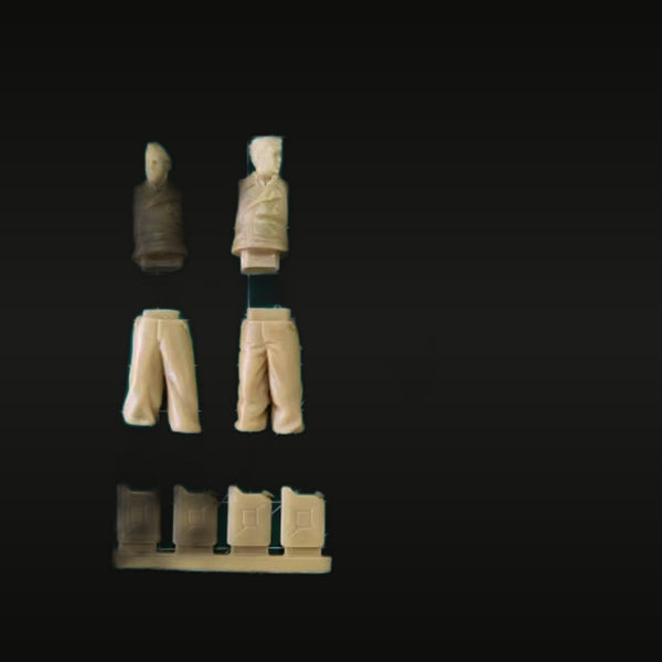 WWII German Tank Crew Set with Jerrycans 1/35 Resin Figure Kit