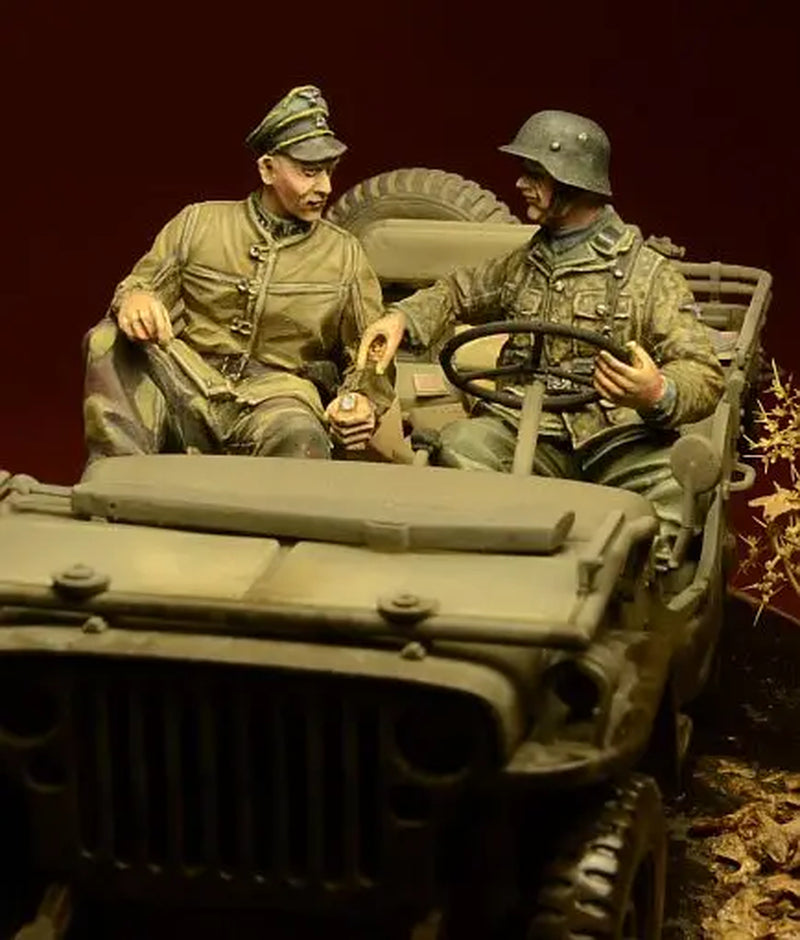 WWII German Officer and Driver in Vehicle 1/35 Resin Diorama Set - resin model view 2