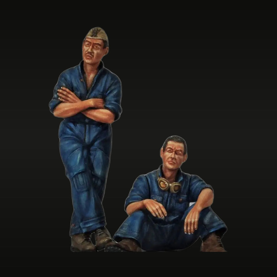 WWII German Luftwaffe Ground Crew Set 1/35 Resin Figure Kit - unpainted resin model kit