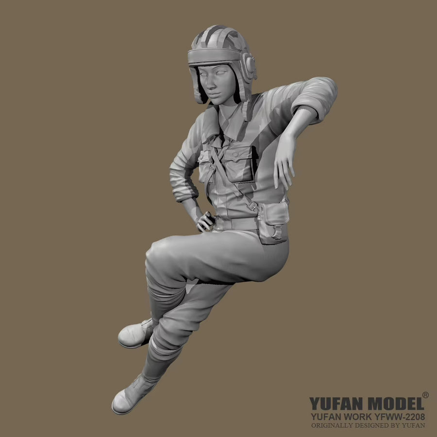 WWII Female Fighter Pilot in Leather Helmet and Flight Suit 1/35 Resin Figure Kit - resin model view 2