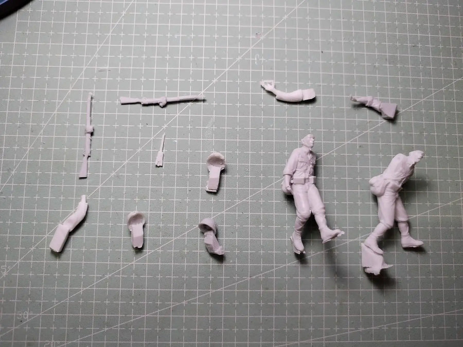1/35 Resin Model Figure Gk，German Soldier , Unassembled and Unpainted Kit