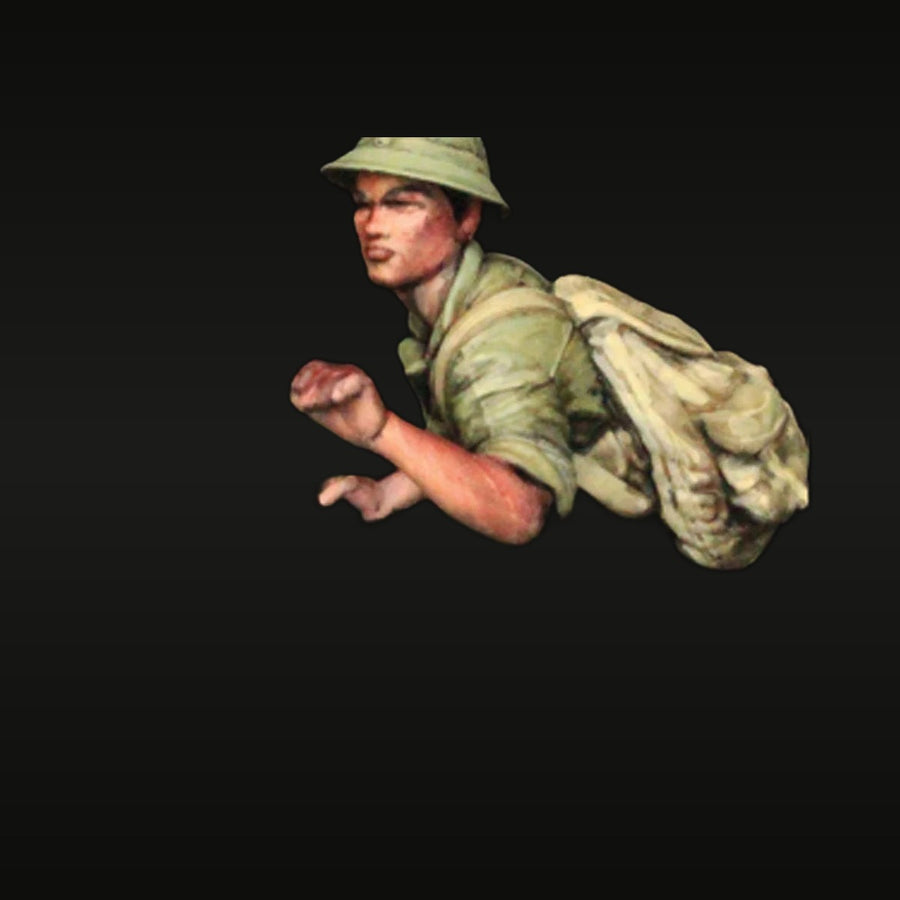 Vietnam War NVA Soldier Charging in Pith Helmet 1/35 Resin Figure Kit - unpainted resin model kit