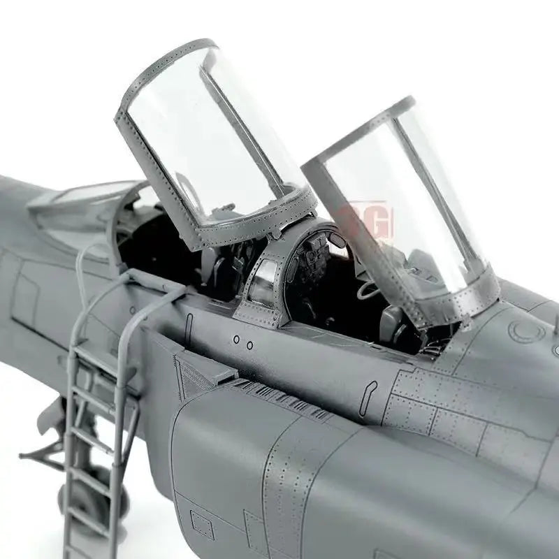 MENG Mcdonnell Douglas F-4E Phantomii Model Kit LS-017 1/48