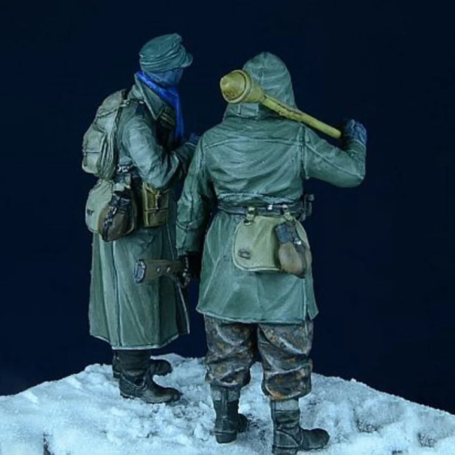 WWII Soviet Infantry Winter Greatcoat Mosin-Nagant 1/35 Resin Figure Set - resin model view 4