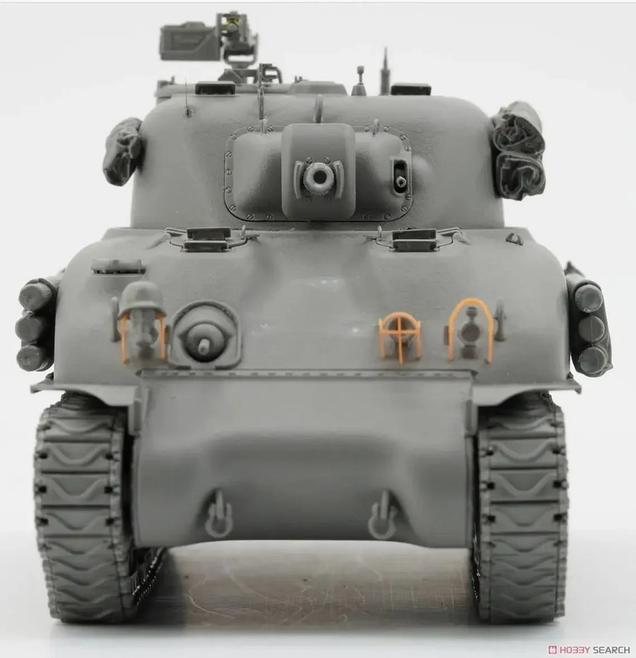 BT-047 1/35 Scale Sherman M4A1 Mid Tank Model Kit