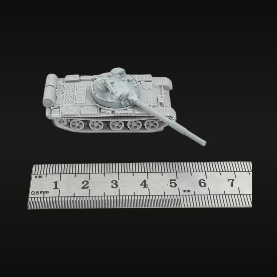 Soviet T-62 Main Battle Tank 1/72 Resin Vehicle Kit - unpainted resin model kit
