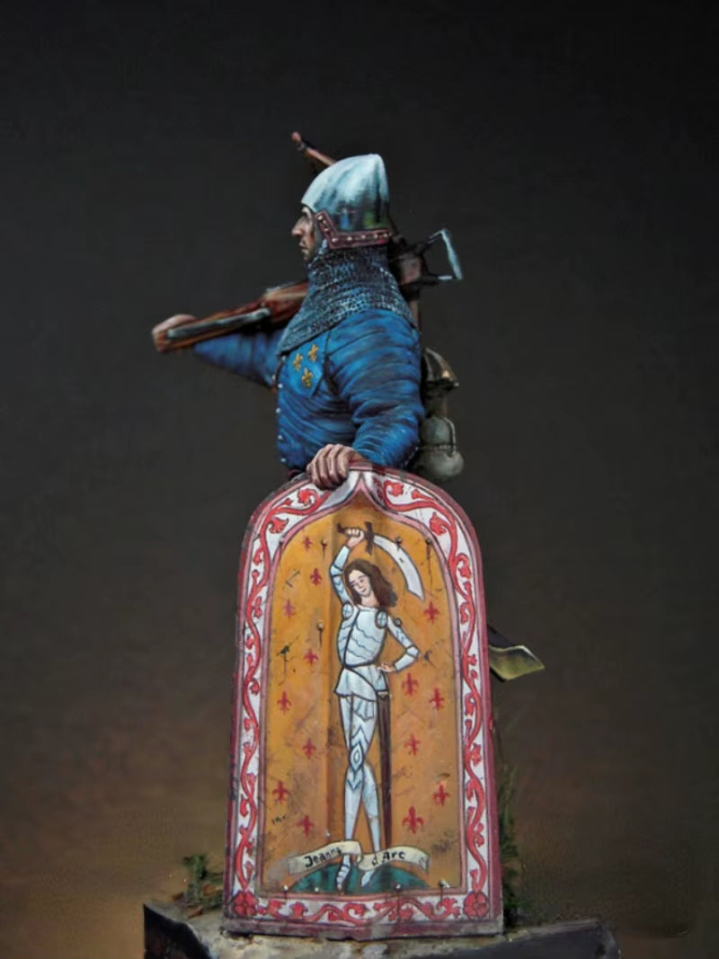 Medieval French Knight with Longbow and Shield 1/24 Resin Bust Kit - resin model view 3