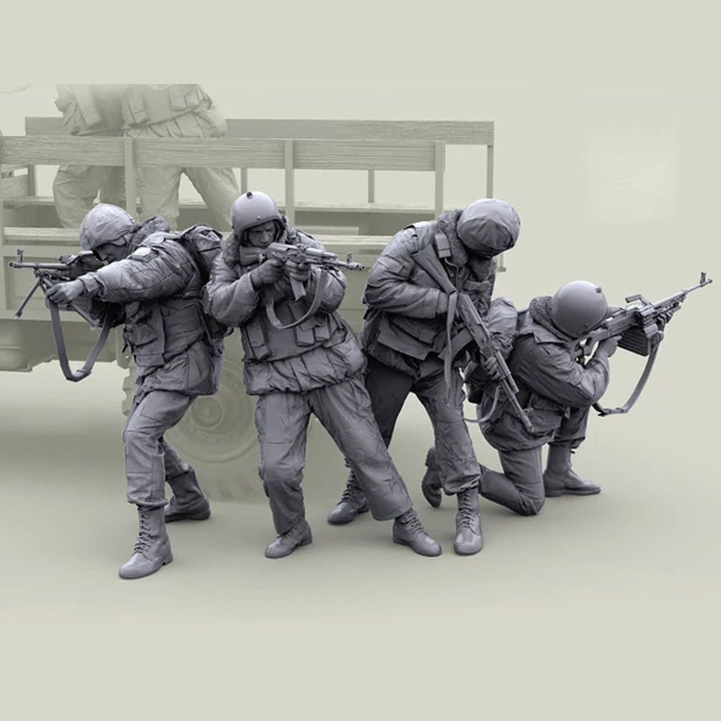WWII Soviet Soldiers 4-Figure Combat Set 1/35 Resin Kit - resin model view 2