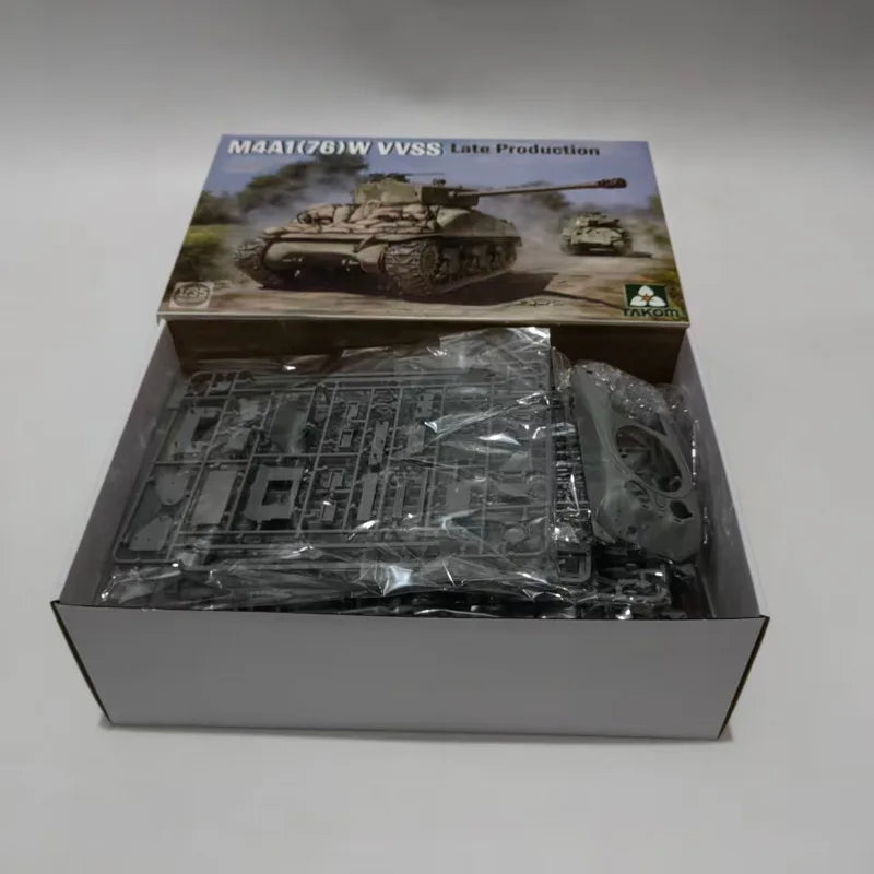TAKOM 2207 1/35 M4A1 76(W) VVSS Late Production Tank Military Assemble Model Kit Plastic Model Kit