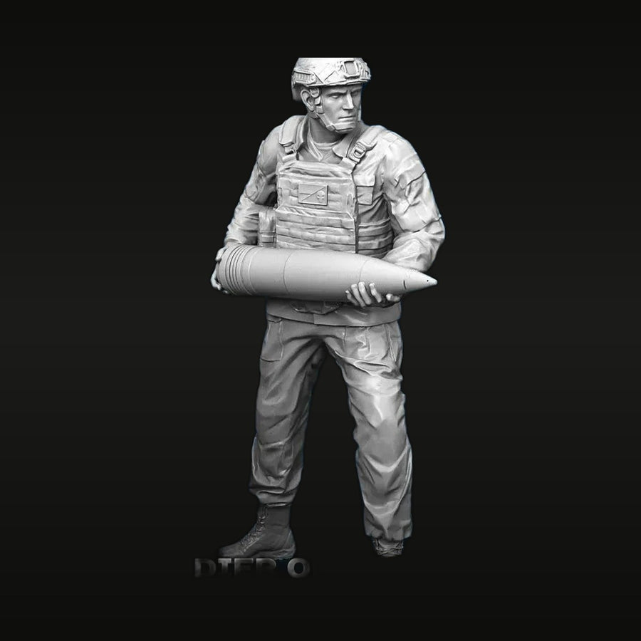 Modern US Artillery Ammo Handler with 155mm Shell 1/35 Resin Figure - unpainted resin model kit