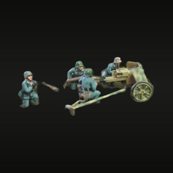 WWII German Wehrmacht Artillery Crew with Gun 1/72 Resin Kit