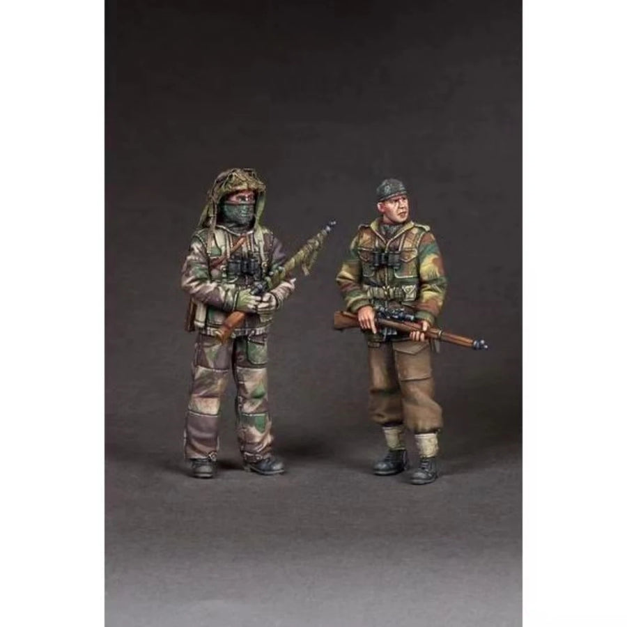 Modern British SAS Operators with SA80 & Grenade Launcher 1/35 Resin Figure Kit - resin model view 2