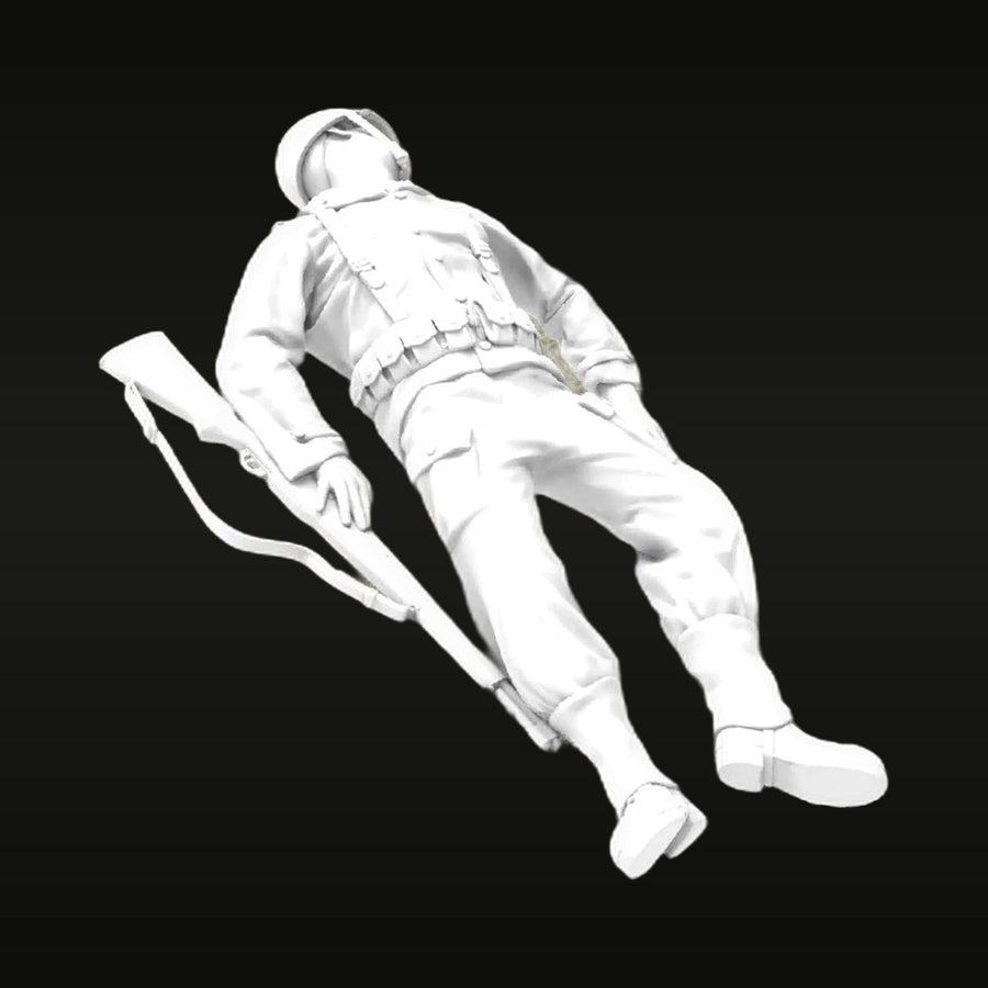 WWII US Soldier Prone with M1 Garand 1/35 Resin Figure Kit - unpainted resin model kit