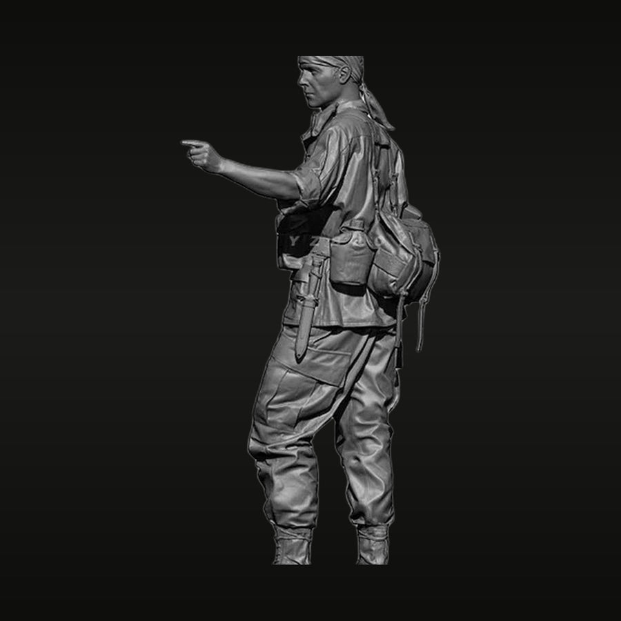 Vietnam War US Soldier with Pistol Bandana 1/35 Resin Figure Kit - unpainted resin model kit