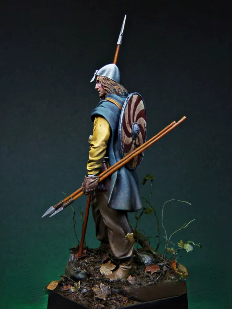 Viking Warrior with Draped Cloak 1/24 Resin Bust Kit - resin model view 3