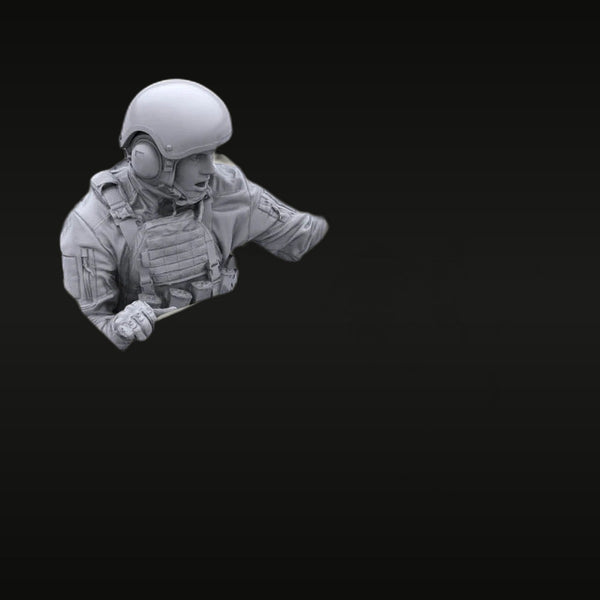 Modern Soldier with ACH Helmet and Body Armor 1/35 Resin Figure Kit