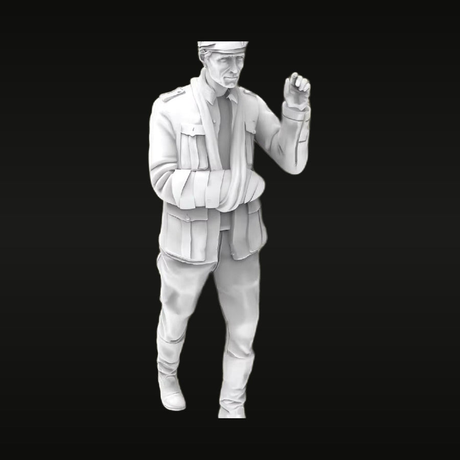 WWII British Wounded Soldier with Bandages 1/35 Resin Figure Kit - unpainted resin model kit