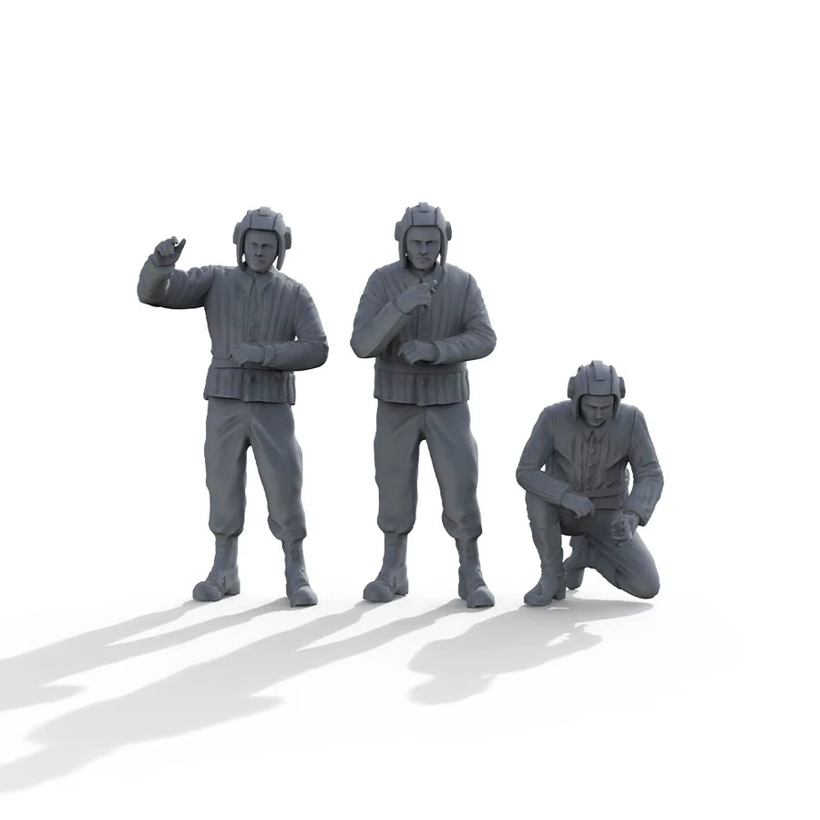 WWII Soviet Tank Crew Three Figure Set 1/48 Resin Kit - resin model view 2