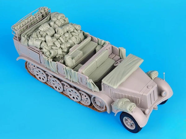 WWII German Sd.Kfz. 8 Halftrack with Cargo Load 1/35 Resin Vehicle Kit