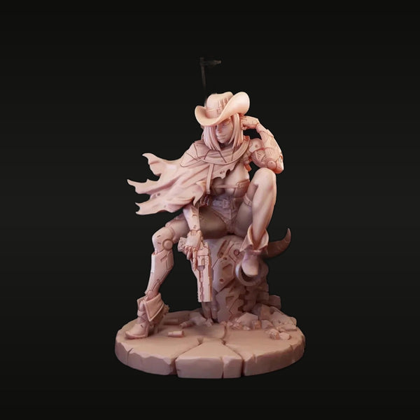 Stylized Female Gunslinger with Rifle & Flowing Cloak 75mm Resin Figure Kit