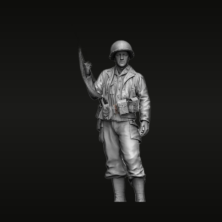 WWII German Soldier with Kar98k Rifle 120mm Resin Figure Kit - unpainted resin model kit