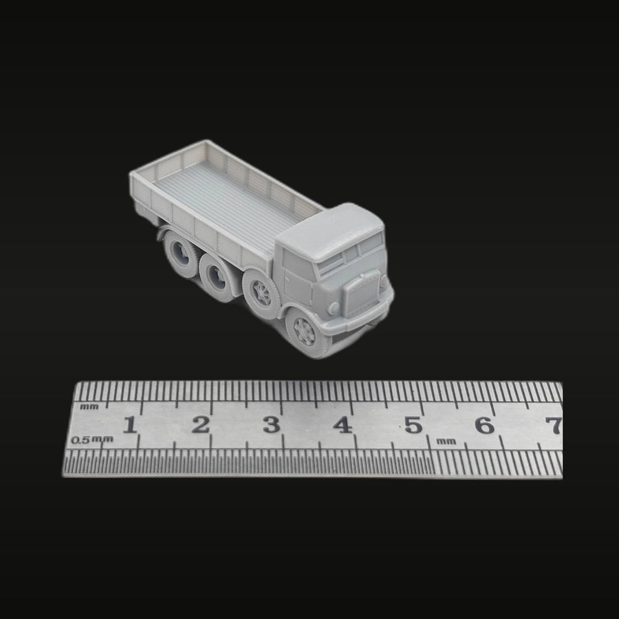 WWII Italian Six-Wheel Cargo Truck 1/144 Resin Vehicle Kit - unpainted resin model kit