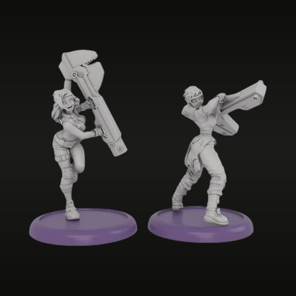 Fortnite-Style Female and Male Duo with Oversized Hammer 30mm Resin Figure Kit
