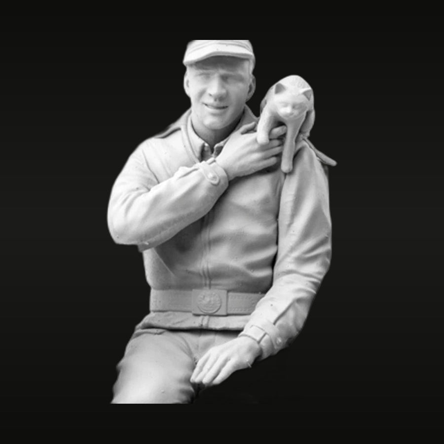 WWII Sailor with Piglet 1/16 Resin Figure - unpainted resin model kit