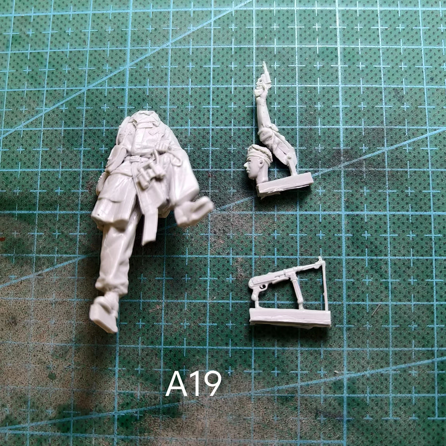 1/35 Resin Model Figure GK， Unassembled and Unpainted Kit