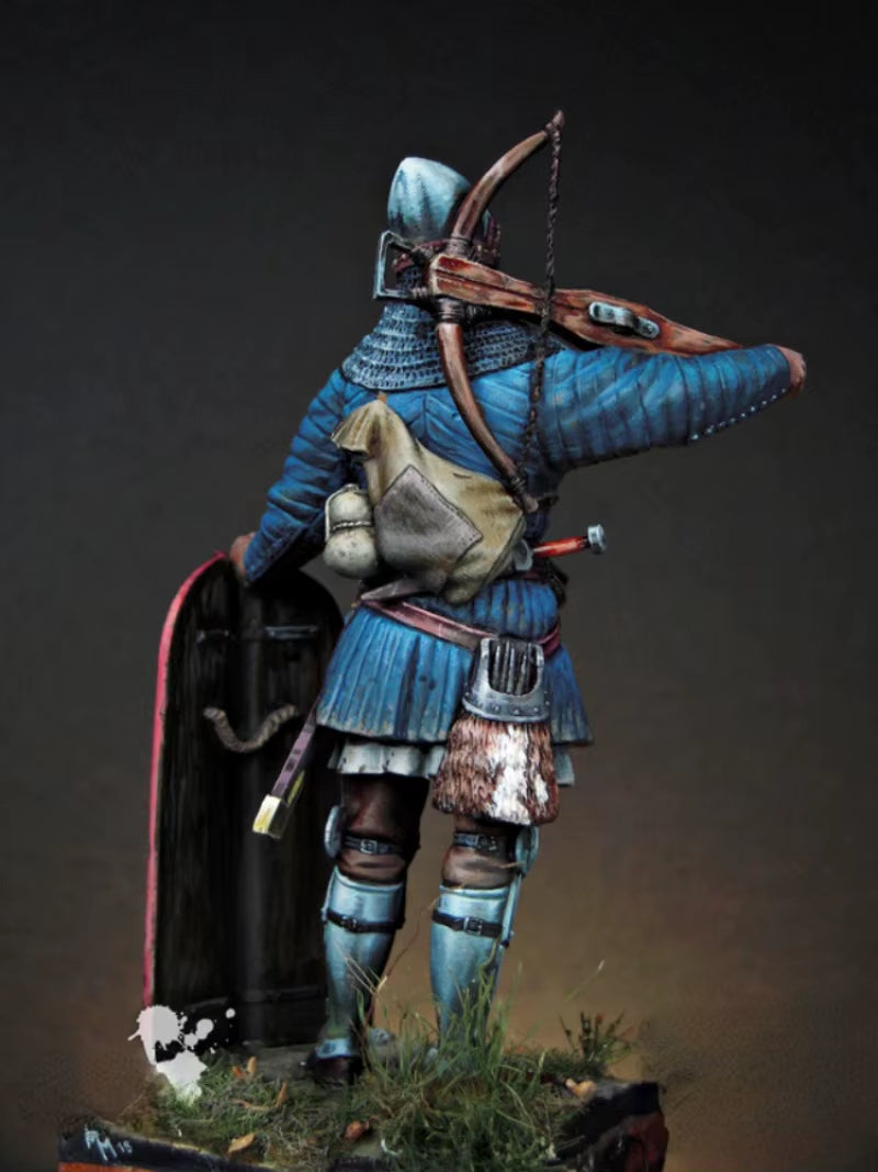 Medieval French Knight with Longbow and Shield 1/24 Resin Bust Kit - resin model view 4