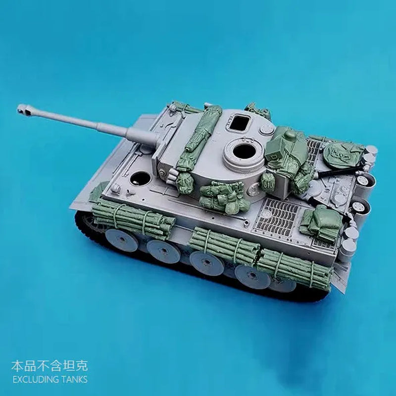 WWII German Tiger I Tank with Stowage 1/35 Resin Vehicle Kit - resin model view 2
