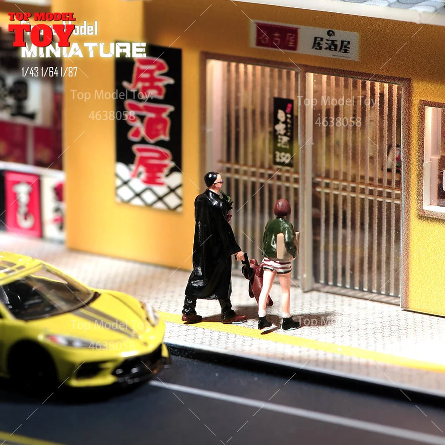 Painted Miniatures 1/64 1/43 1/87 Male Killer Short Haired Girl Female Male Scene Figure Doll Unpainted Model for Car Vehicles