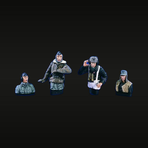 WWII Tank Crew Cold Weather Uniforms 1/35 Resin Figure Set