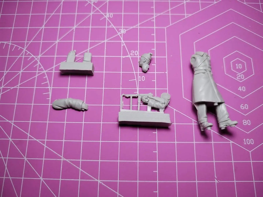 1/35 Resin Model Figure GK， Unassembled and Unpainted Kit