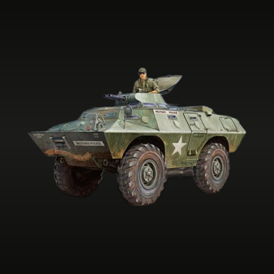Vietnam War US M706 Commando with M60 Gunner 1/35 Resin Vehicle Kit - unpainted resin model kit