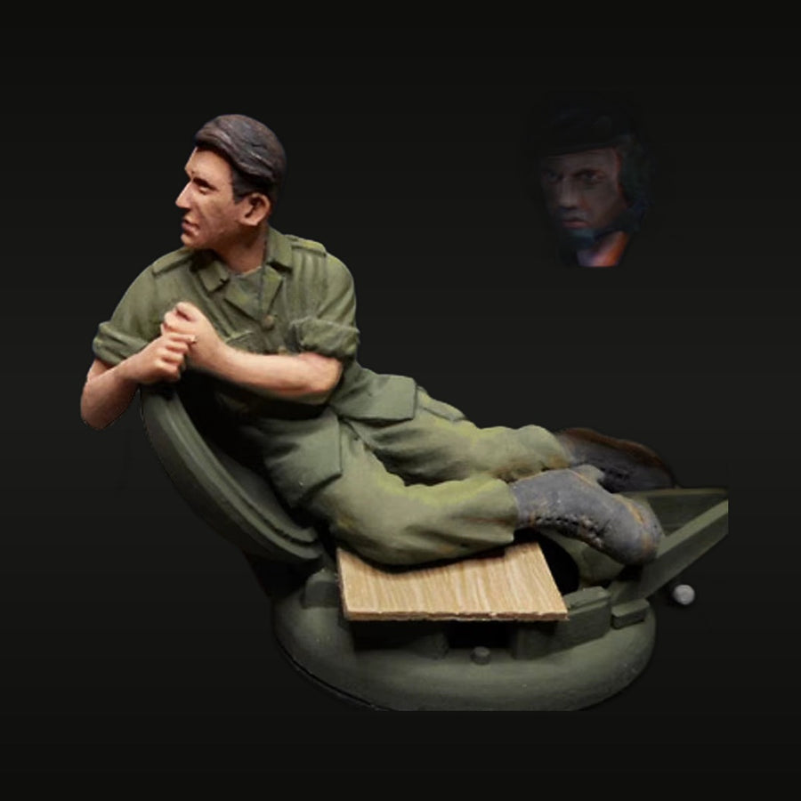 Modern Military Tank Crewman Seated 1/35 Resin Figure Kit - unpainted resin model kit