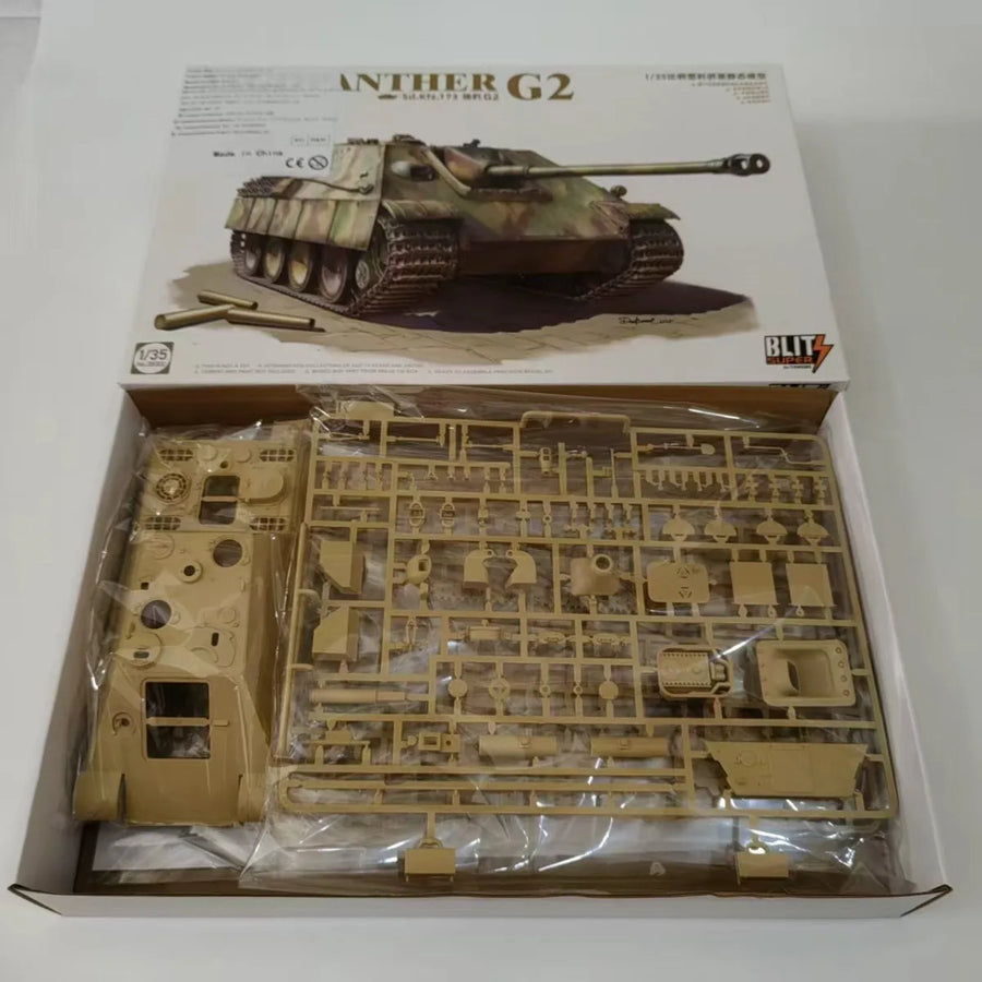 TAKOM Custom Collectible Children Toy Gift 35002 Germany Jagdpanther G2 (Sd.Kfz.173) Tank Destroyer 1/35 Model Kit Assembly