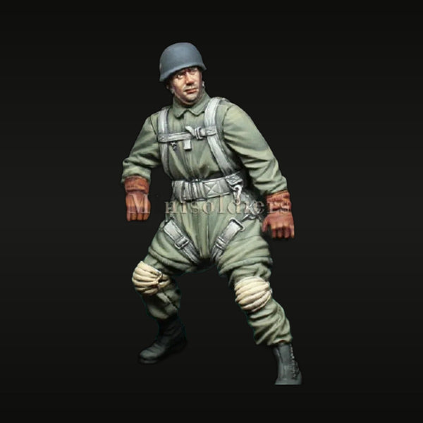WWII Soviet Infantryman Combat Stance Unarmed 1/35 Resin Figure Kit