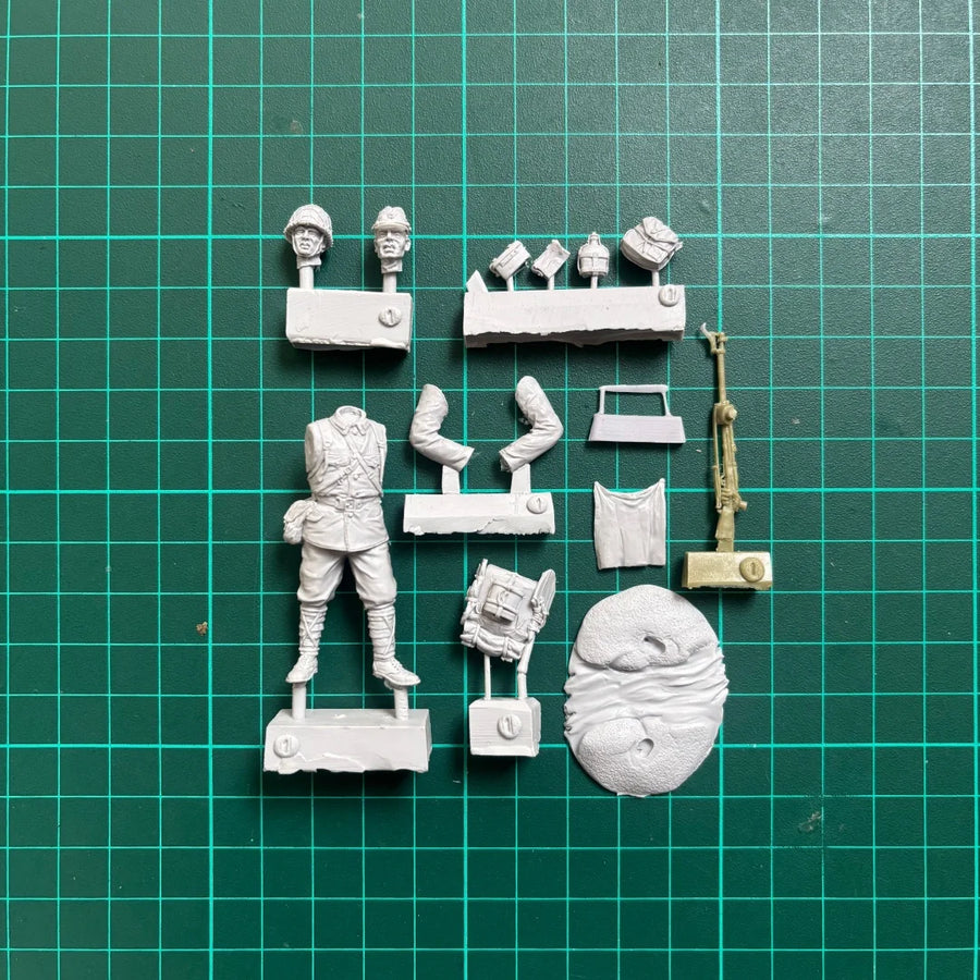 WWI British Soldier with Bayonet and Pack 54mm Resin Figure Kit - resin model view 5
