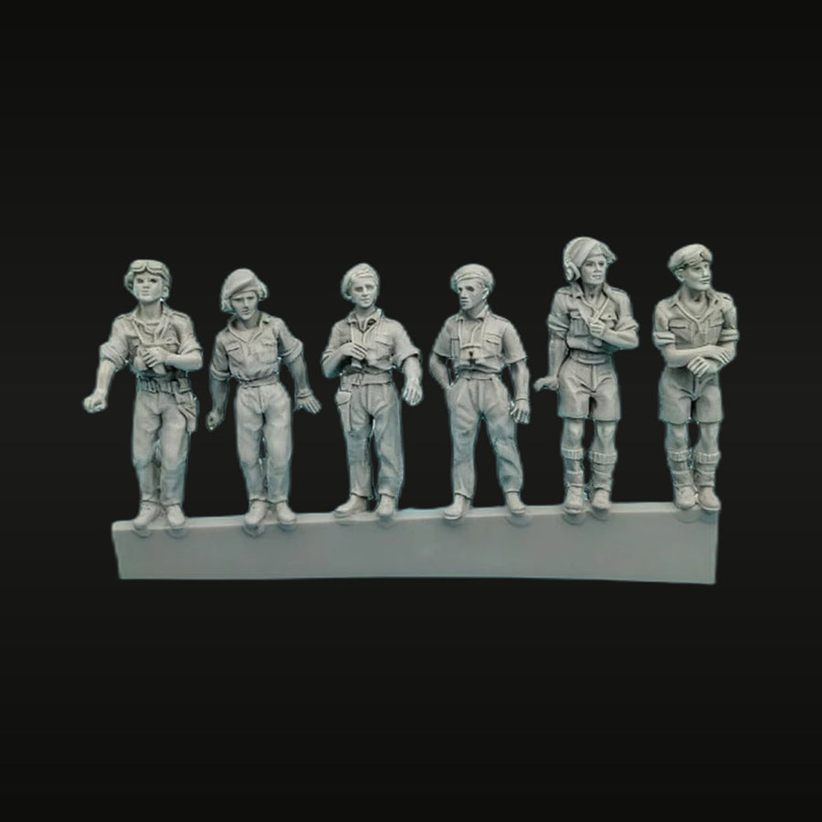 WWII British Tank Regiment Crew 6-Figure Set 54mm Resin Kit - unpainted resin model kit