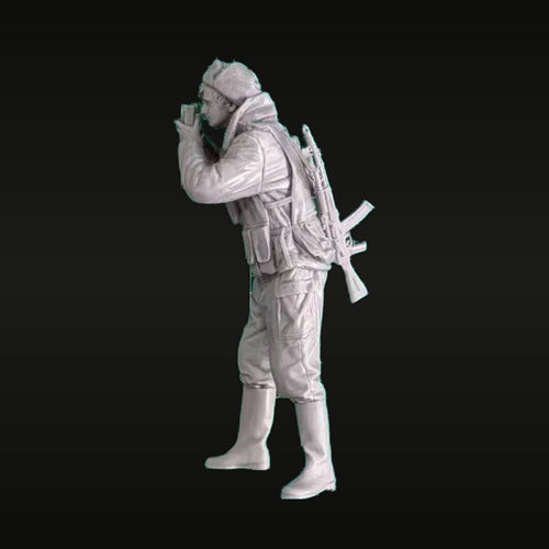 Russian Internal Troops Photographer 1/16 Resin Figure Kit
