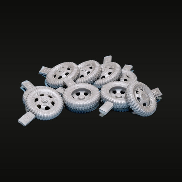 WWII CCKW Military Truck Wheel Set 1/35 Resin Accessory Kit