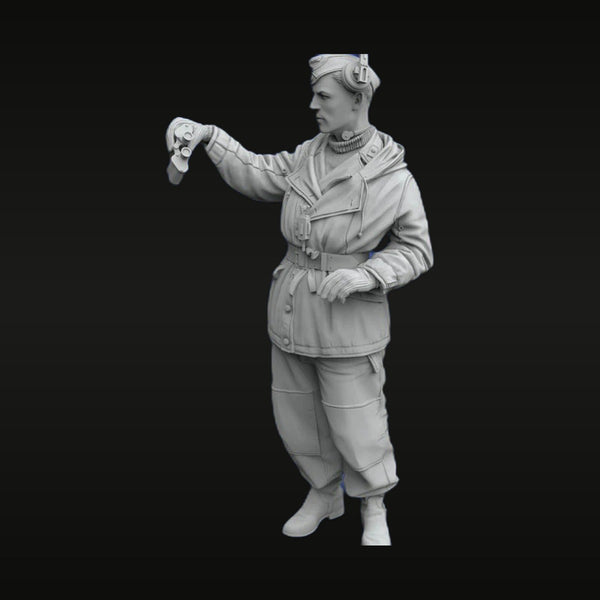 WWII German Tank Officer Winter Uniform with Binoculars 1/35 Resin Figure Kit