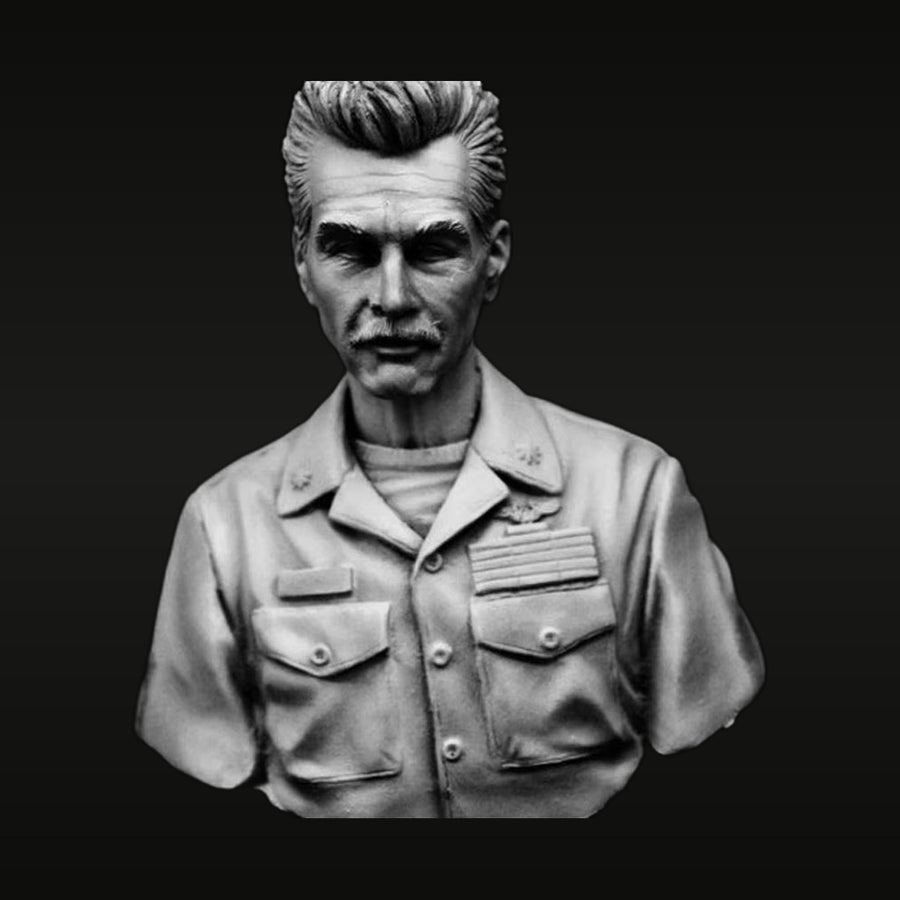 Modern Military Commander Portrait Bust with Rank Insignia 1/10 Resin Kit - unpainted resin model kit