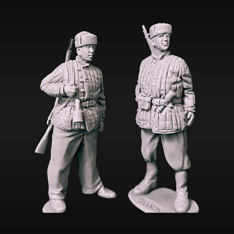 WWII Soviet Moscow Militia Soldiers with Mosin-Nagant 1/35 Resin Figure Kit - unpainted resin model kit