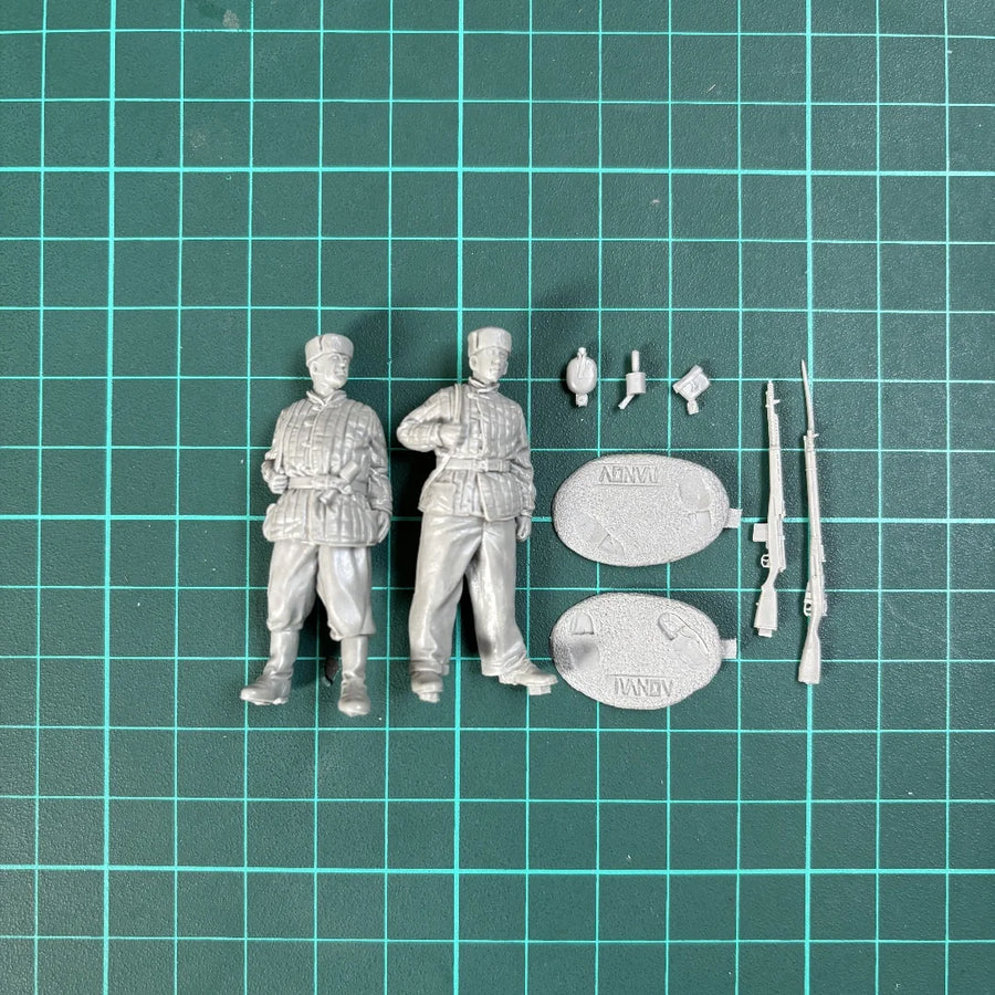 1/35 Resin Figure Unpainted Model Kit, Military Theme, Moscow Militia, Unassembled and Unpainted GK