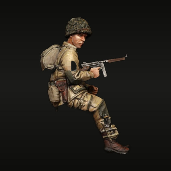 WWII US Airborne Soldier with Thompson SMG 1/35 Resin Figure Kit