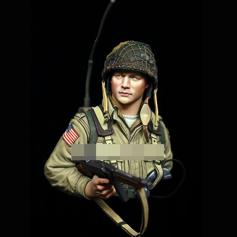 1/10 Resin Model Bust GK US Airborne Radio Operator CARENTAN 1944 World War II Military Theme Unassembled and Unpainted Kit