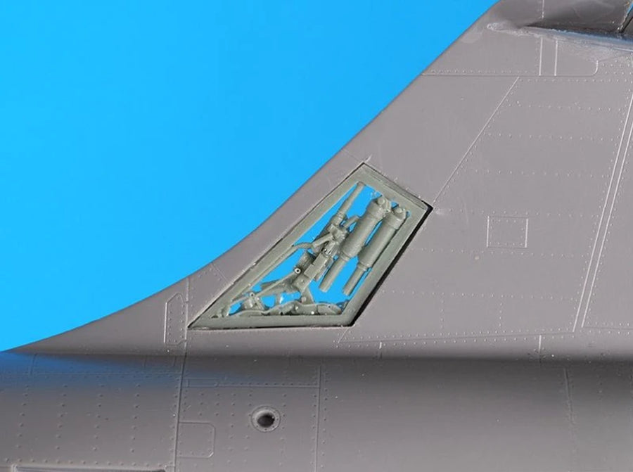 1/48 Scale Die-Cast Resin Aircraft Parts Model Assembled Kit F-104 Fighter Radar and Tail Model Unassembled Unpainted