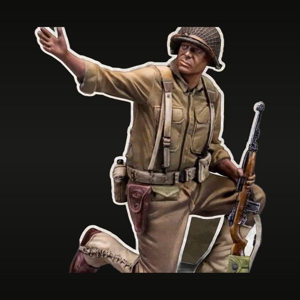 WWII American Infantry Soldier Advancing with M1 Garand 1/35 Resin Figure Kit